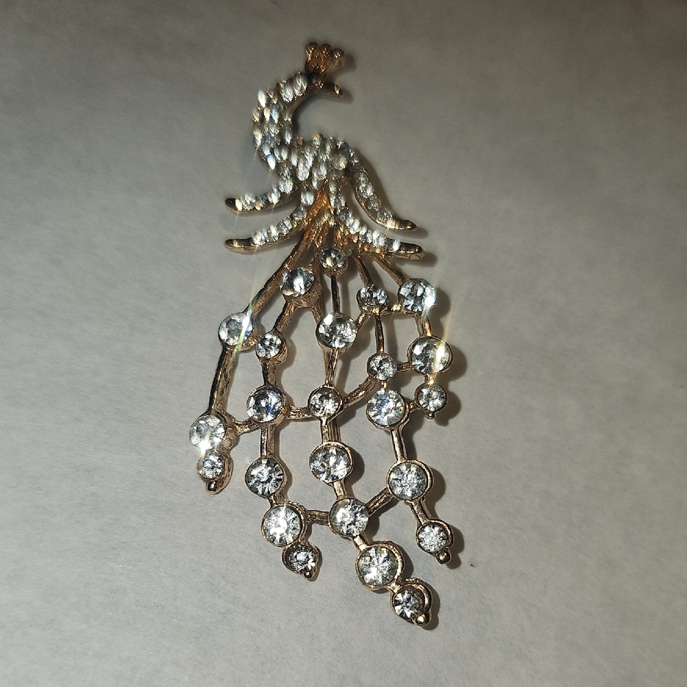 Elegant Gold and Silver Crystal Rhinestone Peacock Brooch